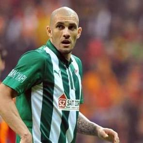 Fernandao durdurulamıyor