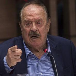 Cavcav: Gerekirse 17 hoca değiştiririm