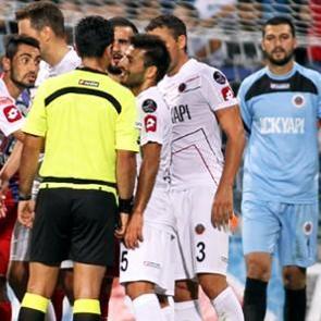 Cavcav'dan 'stajer hakem' &ccedil;ıkışı