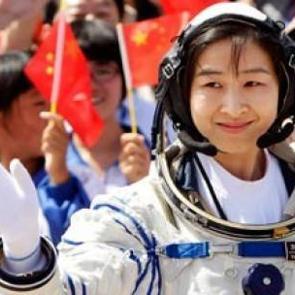 &Ccedil;in'in ilk kadın taykonotu anne oldu