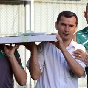 Davutoğlu'ndan Bursaspor'a final s&uuml;rpriz!