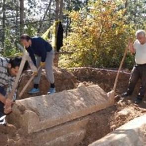 Define ararken bunu buldular!