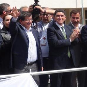 Davutoğlu: Herkeste &uuml;mit var