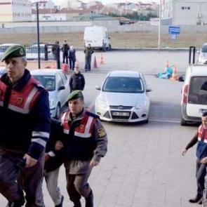 Dondu sanılan 9 Afgan cinayete kurban gitmiş!
