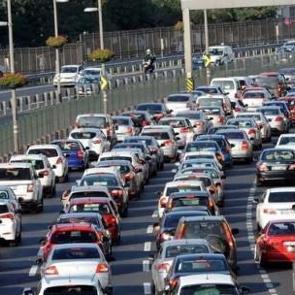 Trafikte yeni d&ouml;nem: Anında ceza kesilecek!