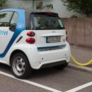 Elektrikli otomobil i&ccedil;in yaş sınırı 14