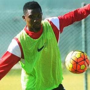 Eto'o şampiyonluğun favorisini a&ccedil;ıkladı!