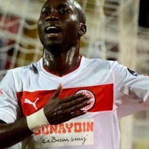 Fenerbah&ccedil;e'nin kabusu Diarra