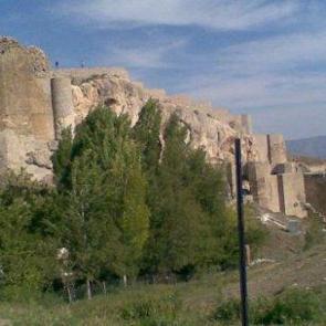Harput Kalesi g&uuml;n y&uuml;z&uuml;ne &ccedil;ıkıyor