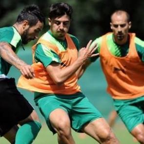 Bursa'da Mert ve Necid idmana &ccedil;ıkmadı