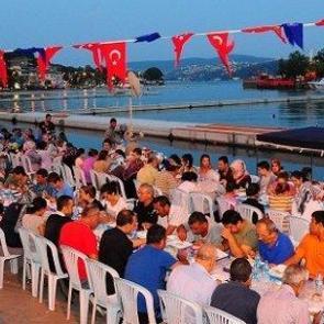 İBB'den 'İftar organizasyonu' a&ccedil;ıklaması