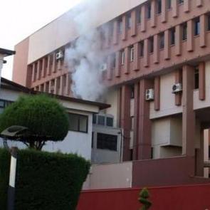 İskenderun belediye binasında yangın