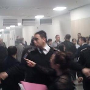 İstanbul Adalet Sarayı'nda yangın paniği
