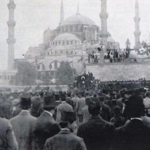 İstanbul'un g&ouml;rmediğiniz tarihi kareleri