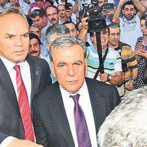 İzmir'deki yolsuzluk davasında beraat yok