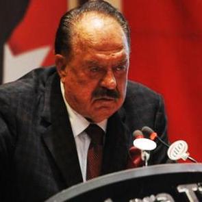 İlhan Cavcav&rsquo;dan kombine resti