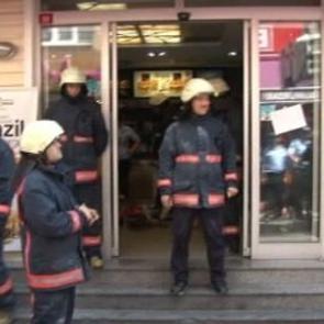 Kadık&ouml;y'de restoran yangını