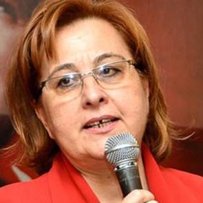 Kadın belediye başkanının ilk icraatı