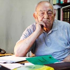 Prof. Dr. Karpat: CHP Atatürk'ü tehdit etti