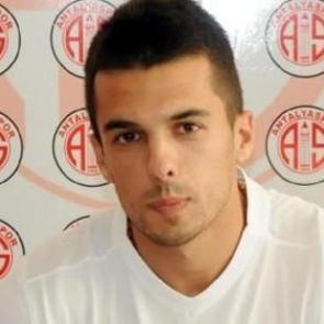 Kvesic, Antalyaspor'a imzayı attı!