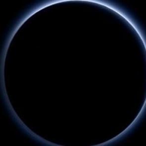 NASA, Pl&uuml;ton'daki b&uuml;y&uuml;k keşfi a&ccedil;ıkladı