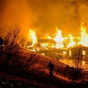 Norve&ccedil;&rsquo;te &ouml;ğrenci kampında yangın: 11 yaralı