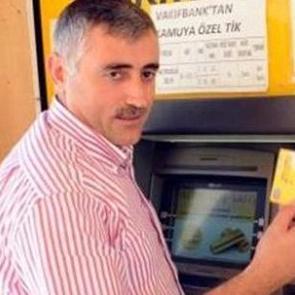 O başkan yardımcısına yine g&ouml;rev verilmedi