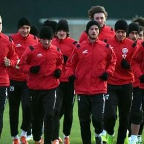 Passolig &ccedil;ıkaran taraftara &uuml;cretsiz kombine 