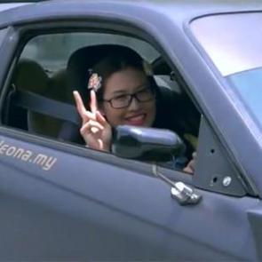 Rallici kadın direksiyon hocalarının aklını aldı