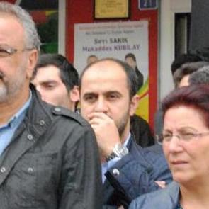 Sırrı Sakık Başbakan'ın Ağrı mitingini izledi