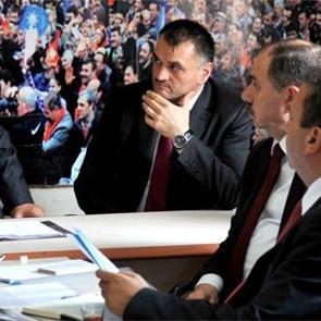 Samsun B&uuml;y&uuml;kşehir Belediye Başkanı kolları sıvadı