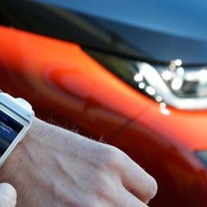 Samsung Galaxy Gear ile BMW i3 kontrol&uuml;!