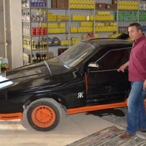 Satıcıya kızdı 3 bin TL'ye araba yaptı