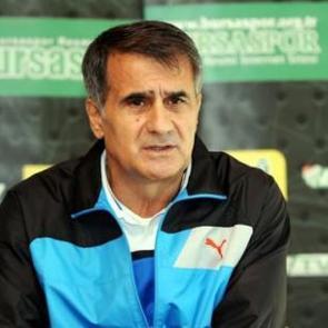 Şenol G&uuml;neş: Futbolcular haddini bilmeli