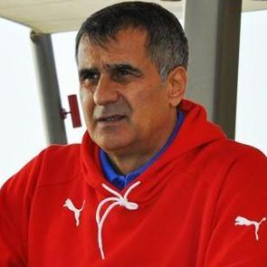 G&uuml;neş'ten Emre'nin o s&ouml;zlerine destek