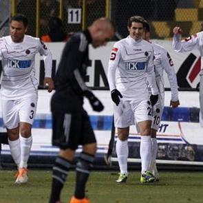 Gen&ccedil;ler ara transfere hızlı girdi!