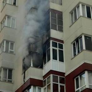 Sigara ile oyun yangın &ccedil;ıkardı