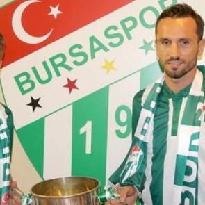 Tomas Sivok ve Erdem &Ouml;zgen&ccedil; imzaladı!