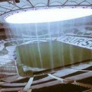 Timsah Arena g&ouml;le d&ouml;nd&uuml;!