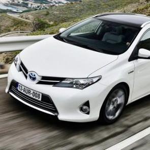 Toyota d&uuml;nya rekorunu kaptırmadı