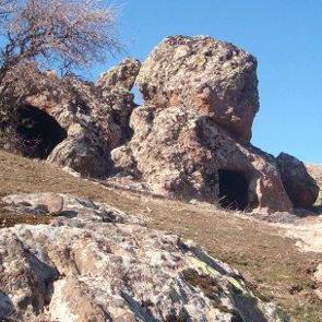 Tunceli'de kaya mezarları tescillendi