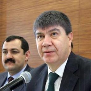 T&uuml;rel'den iftira atan medyaya tepki