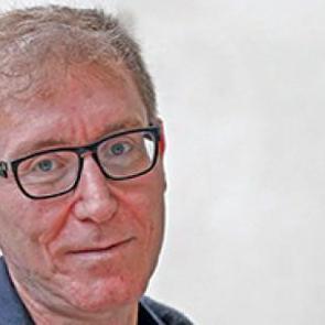 Özdemiroğlu: Mizahsız dünya cehennemdir