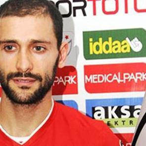 &Uuml;nl&uuml; futbolcu yoğun bakımda! Ma&ccedil; sonrası..