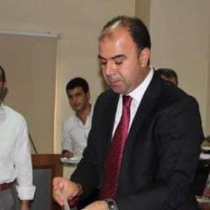 Urfa B&uuml;y&uuml;kşehir Belediye Başkanı Nihat &Ccedil;ift&ccedil;i oldu