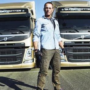 Van Damme, Volvo FM i&ccedil;in kamera karşısına ge&ccedil;ti