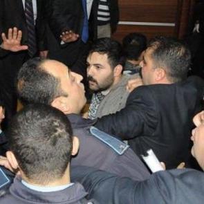 Yalova Belediye Meclisi'nde başkana tepki