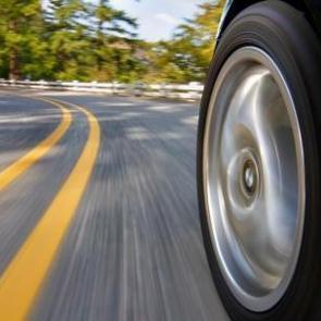 Yazın kış lastiği kullanmayın, &ccedil;&uuml;nk&uuml; ...