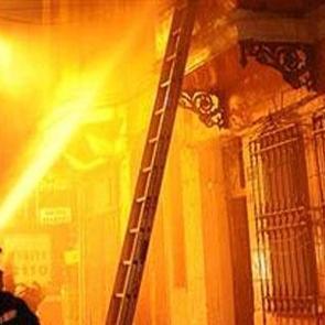 İstanbul'da korkutan yangın
