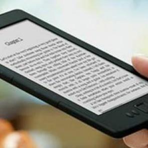 Yeni Kindle g&ouml;r&uuml;c&uuml;ye &ccedil;ıktı
